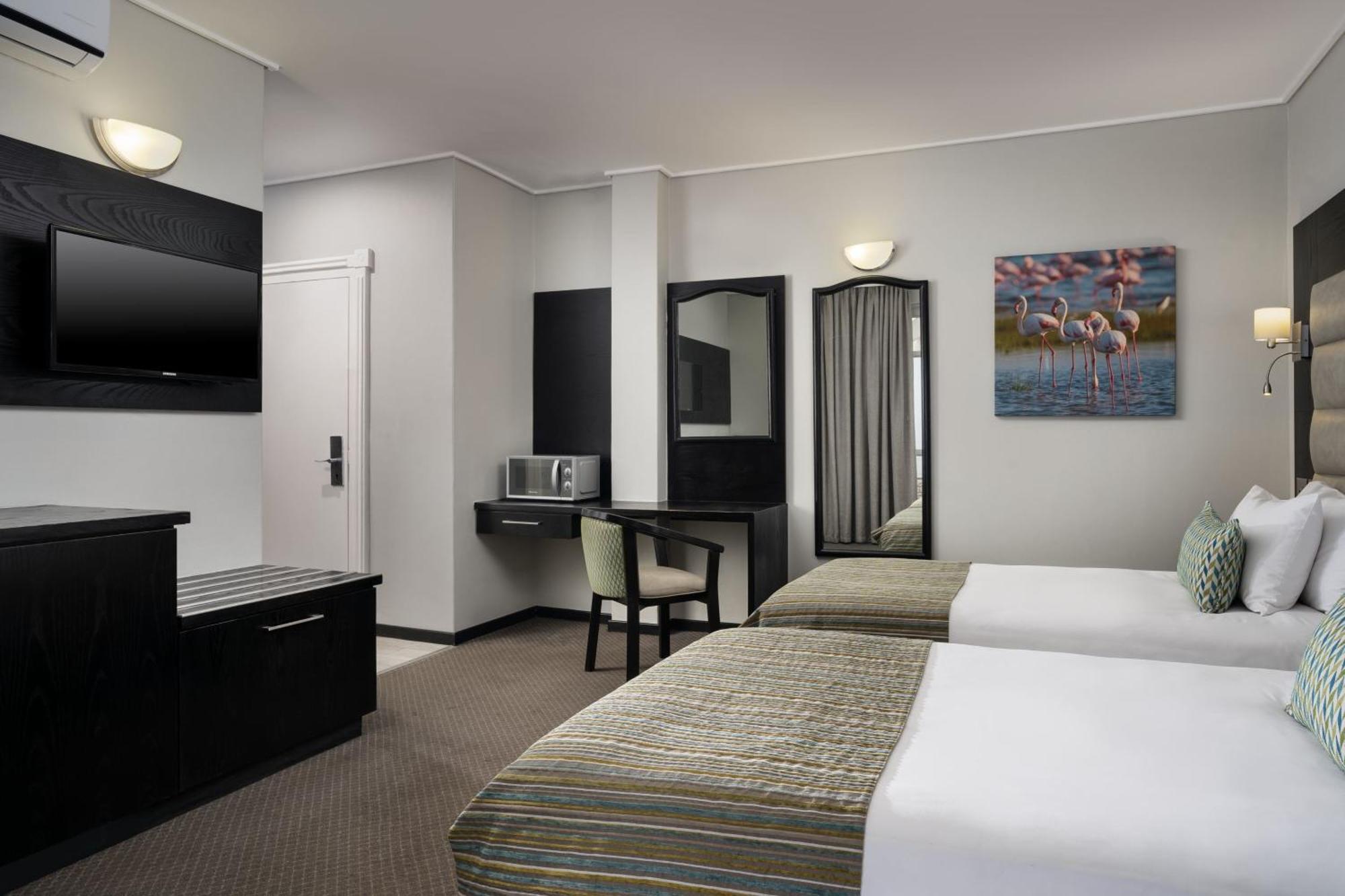 Protea Hotel By Marriott Walvis Bay Indongo Екстериор снимка