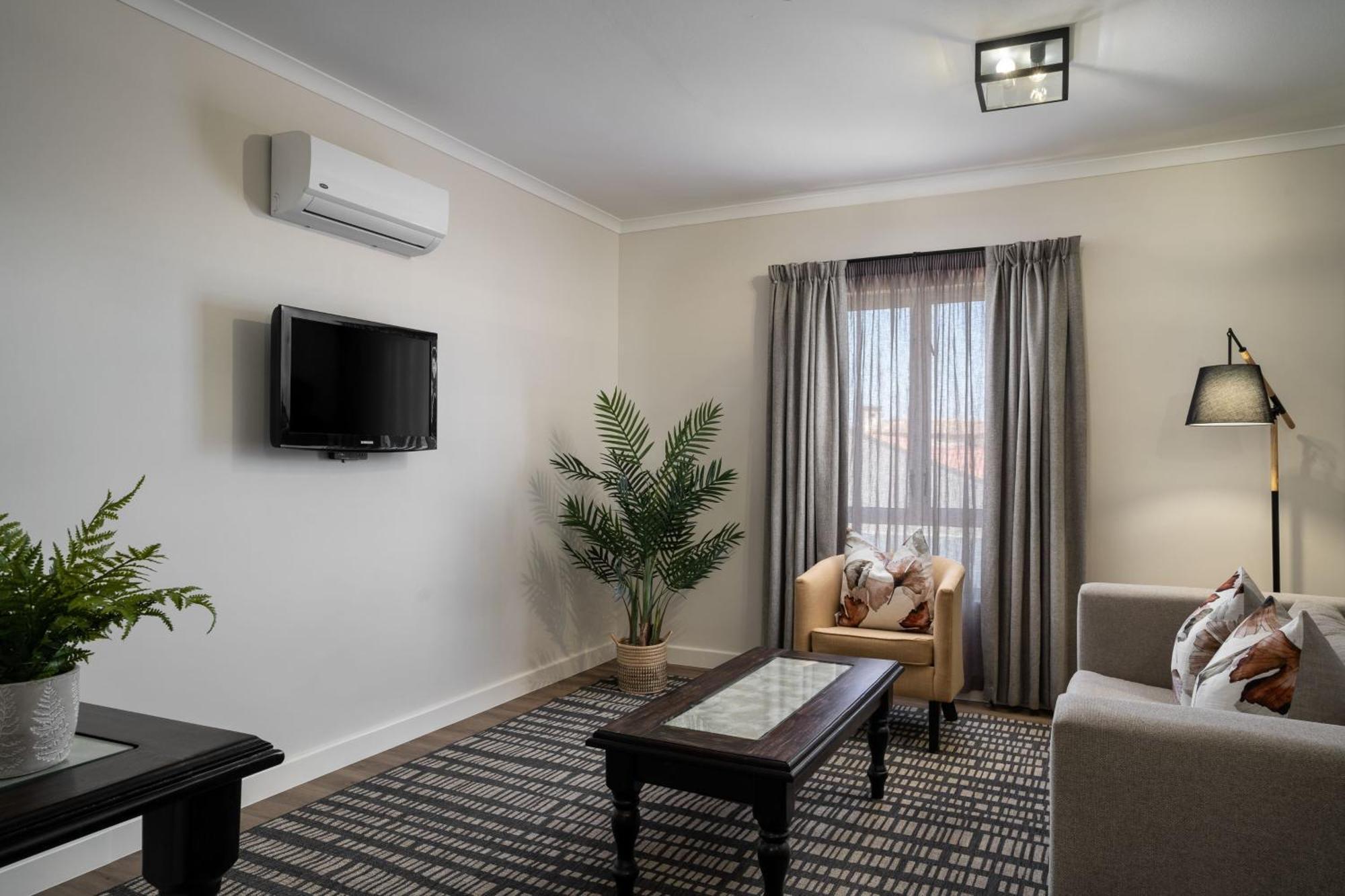 Protea Hotel By Marriott Walvis Bay Indongo Екстериор снимка