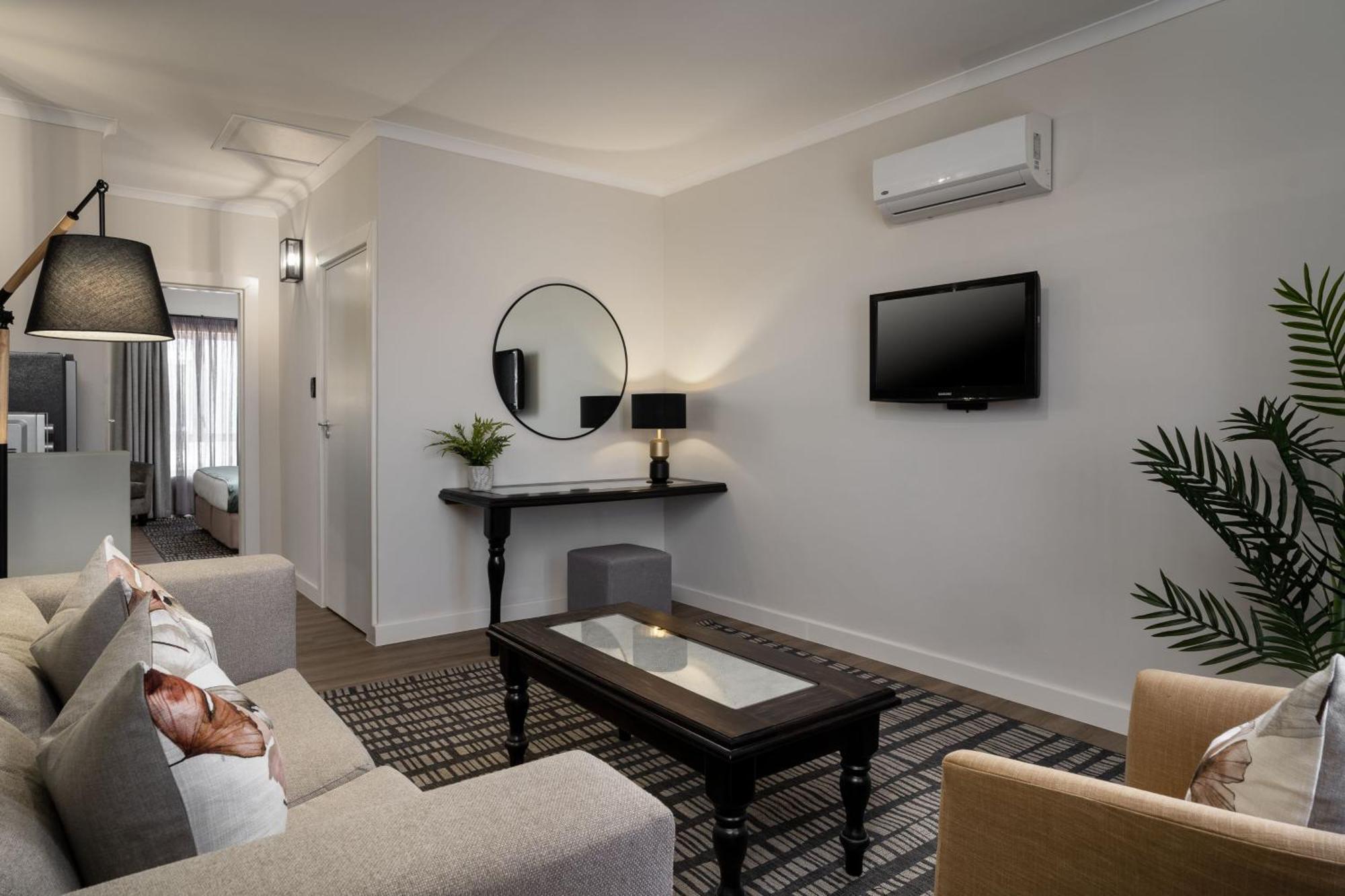 Protea Hotel By Marriott Walvis Bay Indongo Екстериор снимка
