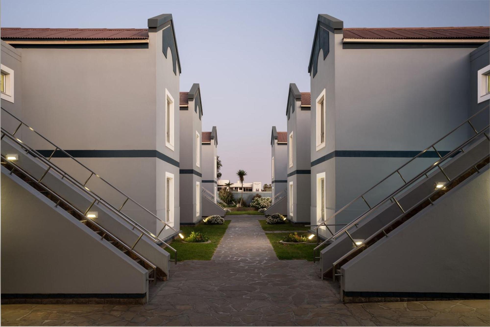 Protea Hotel By Marriott Walvis Bay Indongo Екстериор снимка