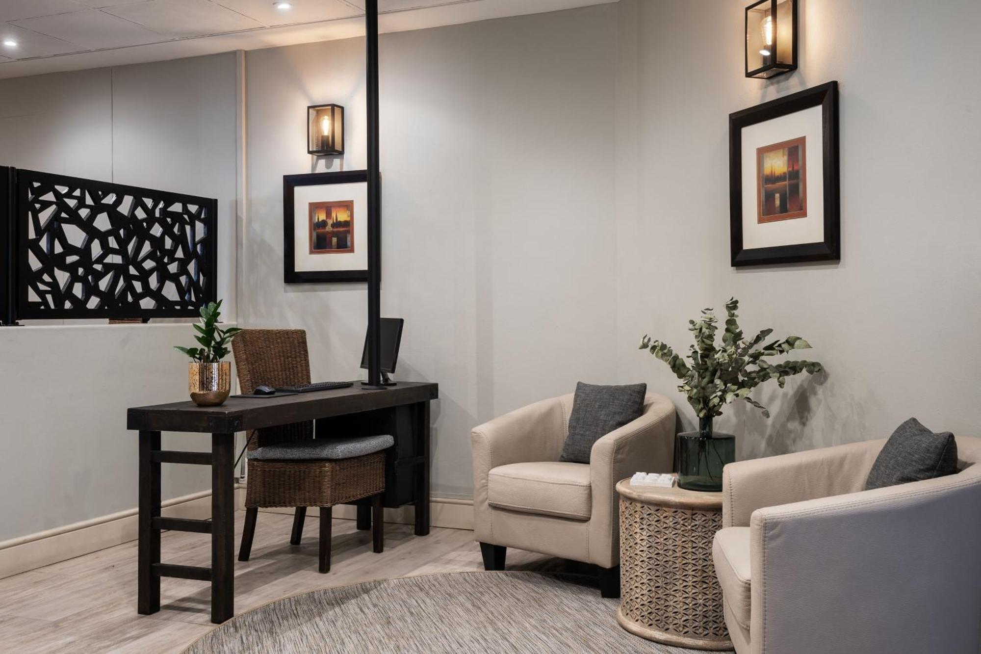 Protea Hotel By Marriott Walvis Bay Indongo Екстериор снимка