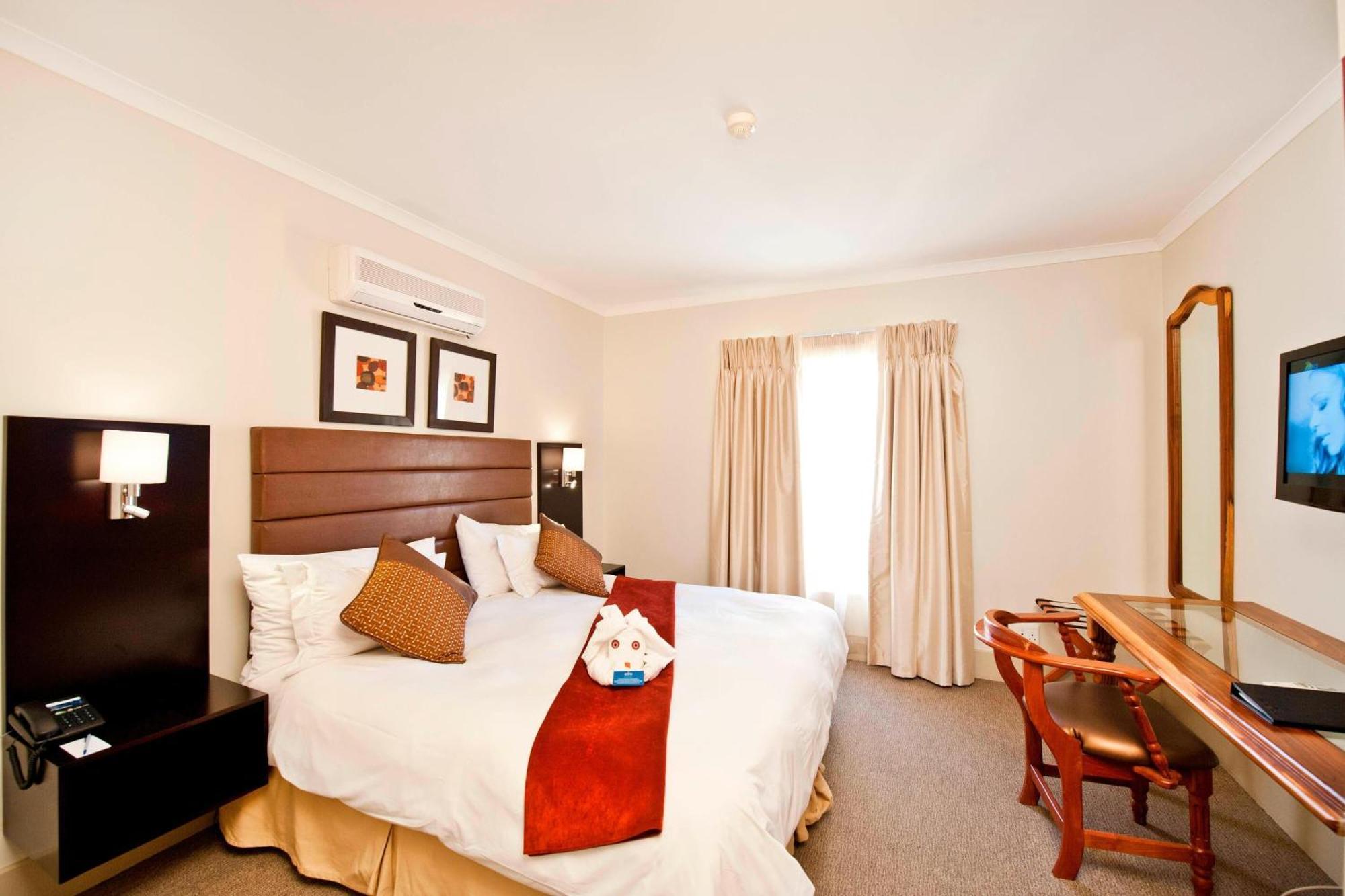 Protea Hotel By Marriott Walvis Bay Indongo Екстериор снимка