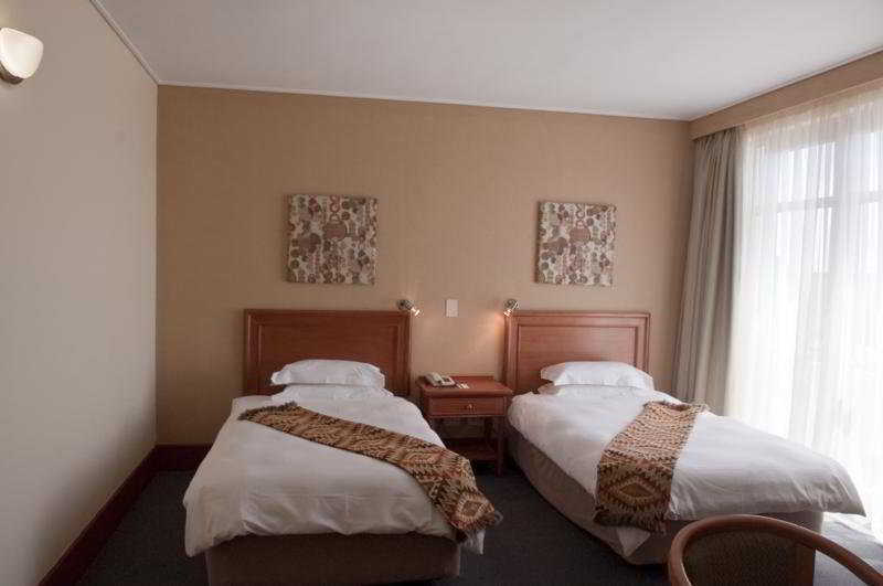 Protea Hotel By Marriott Walvis Bay Indongo Екстериор снимка