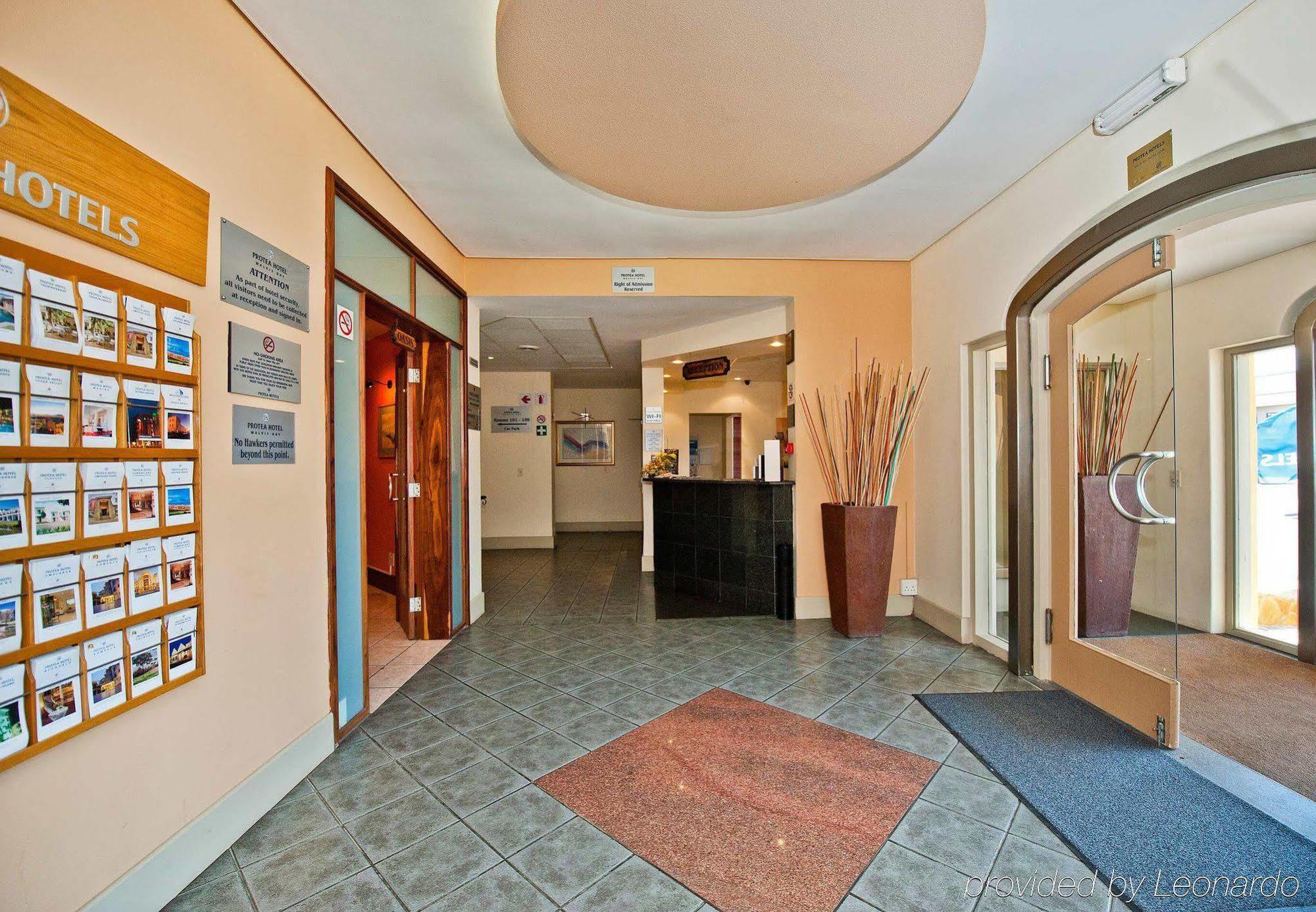 Protea Hotel By Marriott Walvis Bay Indongo Екстериор снимка